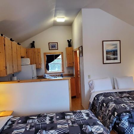 Denali'S Alaskan Spruce Cabins Хийли Екстериор снимка