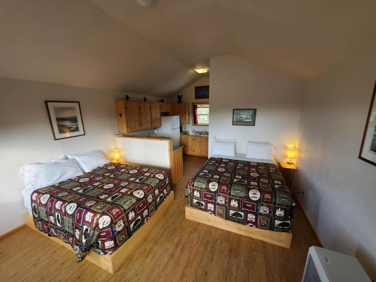 Denali'S Alaskan Spruce Cabins Хийли Екстериор снимка