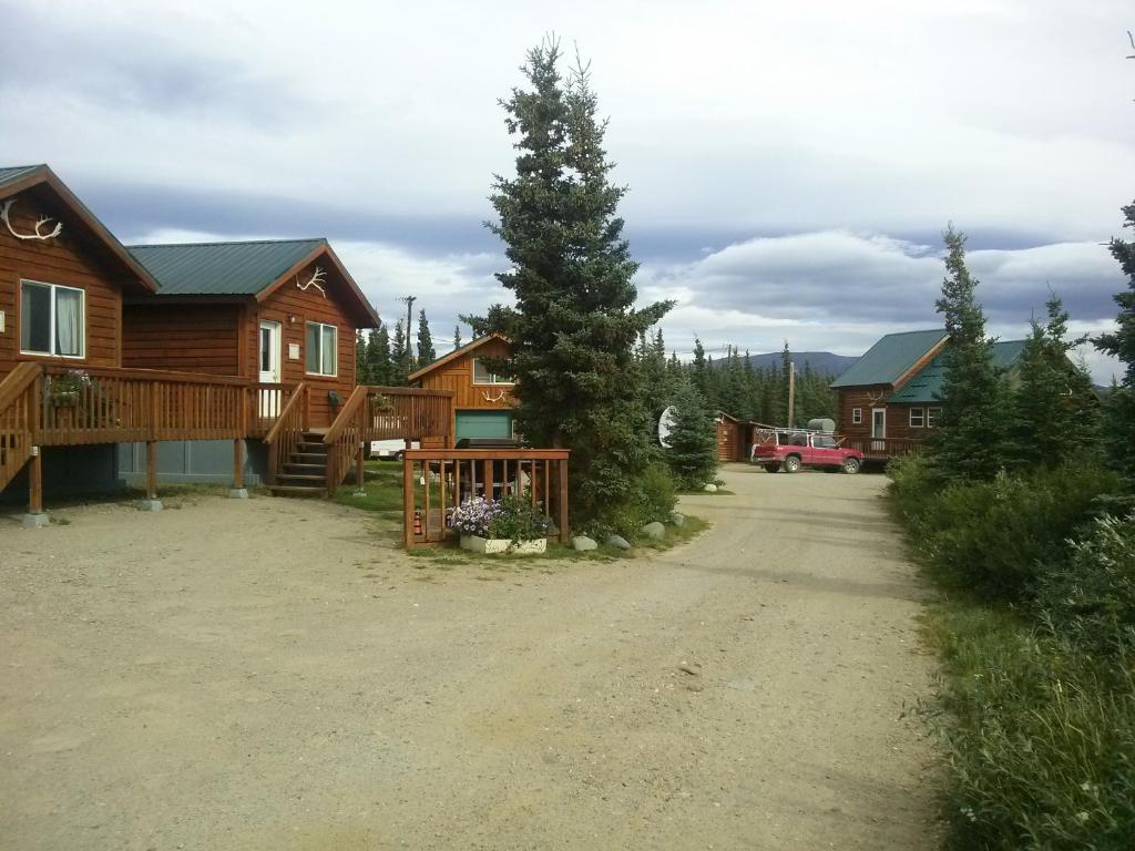 Denali'S Alaskan Spruce Cabins Хийли Екстериор снимка